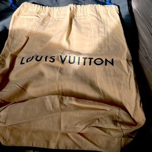 Louis Vuitton Dust Bag- will fit your large Never Full!!